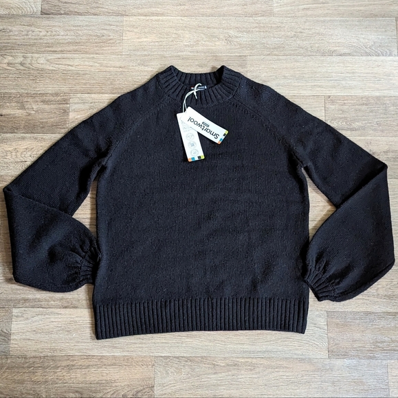 Smartwool Sweaters - NWT Smartwool Cozy Lodge Bell Sleeve Black Wool Sweater Size Medium